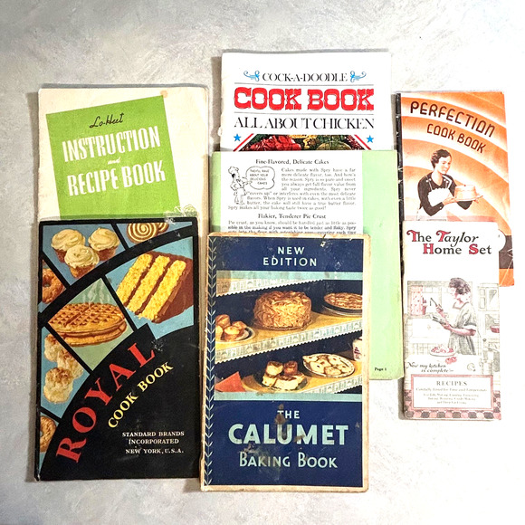 Vintage Cookbooks Well Loved and Used Lot of 12 - Picture 3 of 13